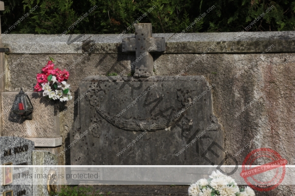 Ledrosee, Kreuze -05